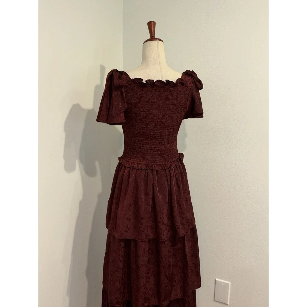 Ivy City Co Alana Tiered Smocked Burgundy Wine Size Medium Cottagecore Maxi - Picture 4 of 10